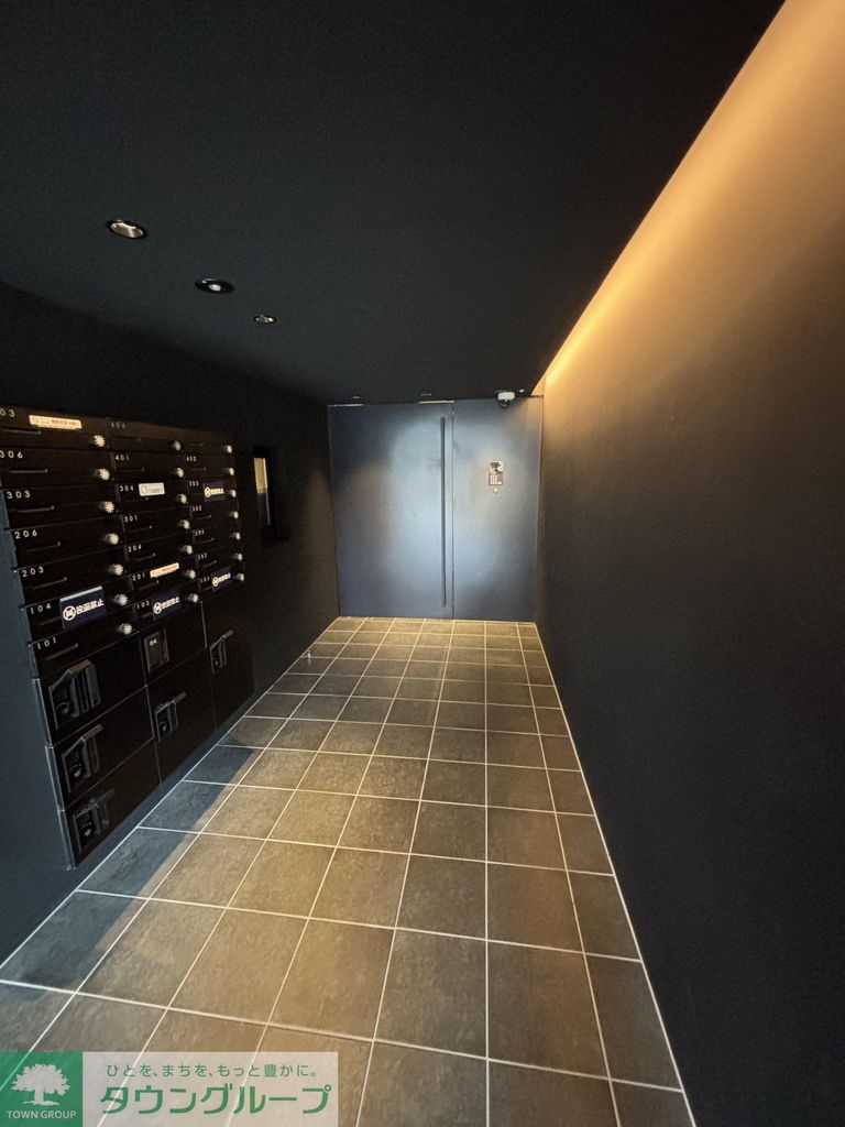 エントランス　エントランス