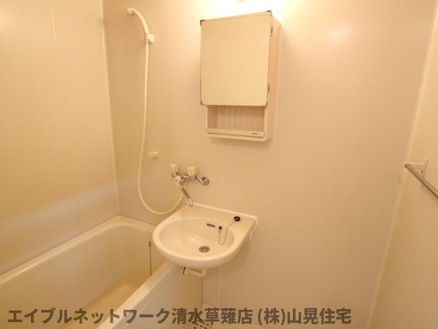 洗面設備　洗面所です