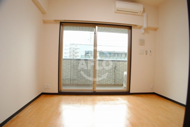 居室・リビング　プレジオ南堀江　洋室