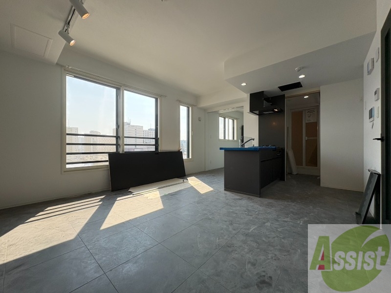 居室・リビング　広々としたリビングですね。使い勝手がよさそうですね！