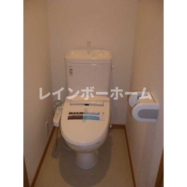 トイレ　ゆったりとした空間のトイレです