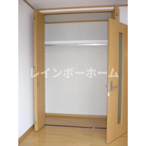 収納　たっぷりとした収納スペースです