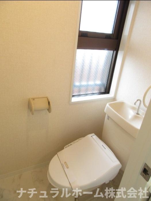 トイレ　トイレ