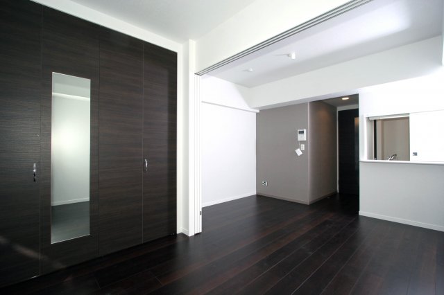 居室・リビング　ゆったりとした居間です