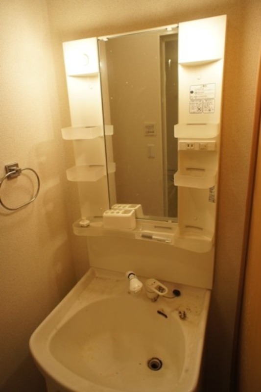 洗面設備　図面と現状に相違がある場合には現状を優先