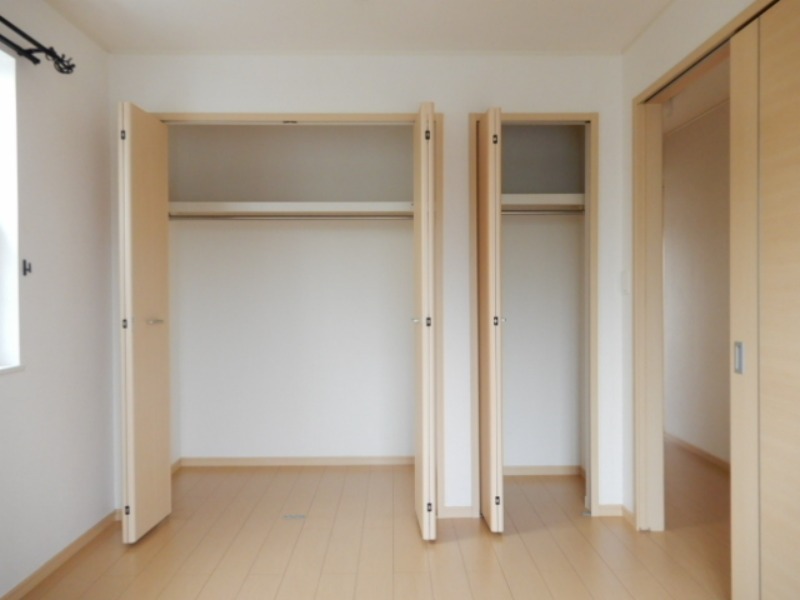 収納　図面と現状に相違がある場合には現状を優先