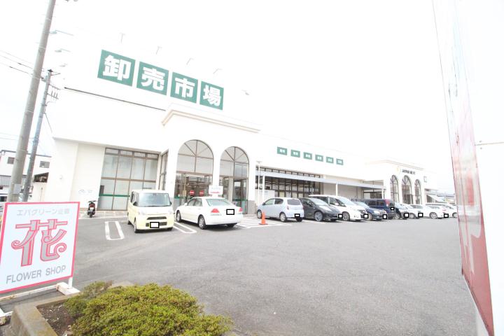 スーパー　ジャパンミート総和店（スーパー）まで731m