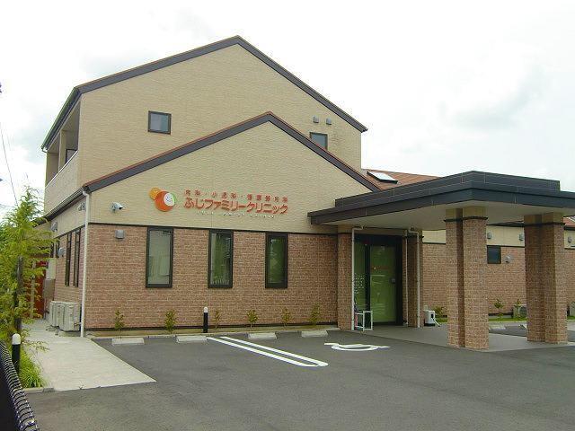 駐車場　ふじファミリークリニックまで1000m