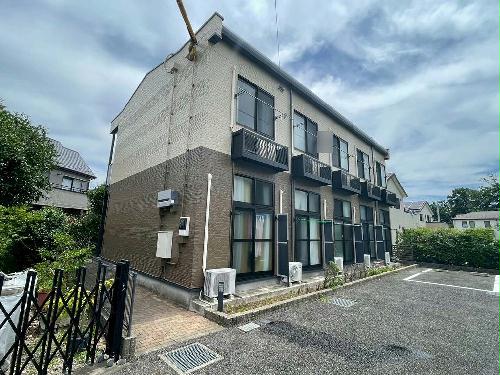 建物外観　周辺環境：スーパー　お母さん食品館　距離508M　徒歩約6分