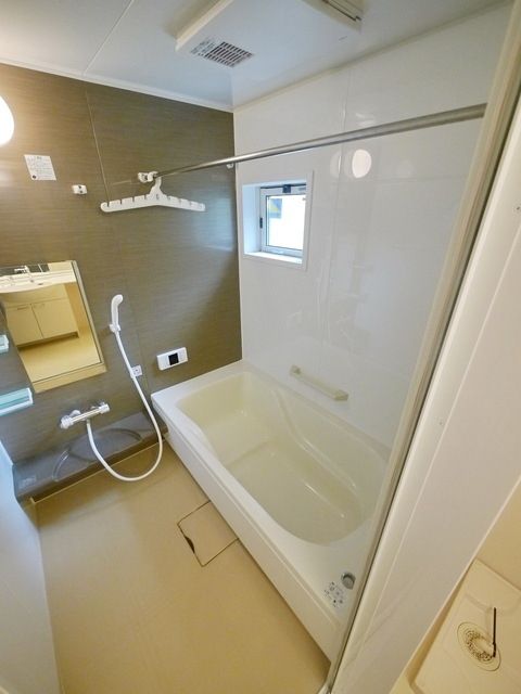 バス・シャワールーム　風呂