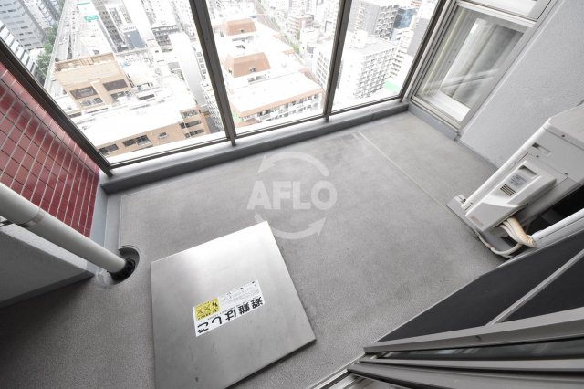 バルコニー　ザ・梅田タワー　バルコニー