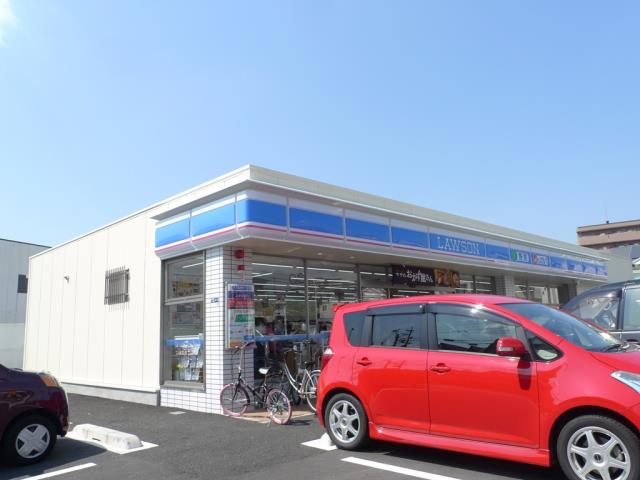 コンビニ　ローソン（コンビニ）まで493m