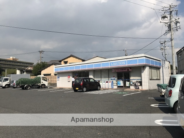 コンビニ　ローソン四日市羽津山店（コンビニ）まで102m