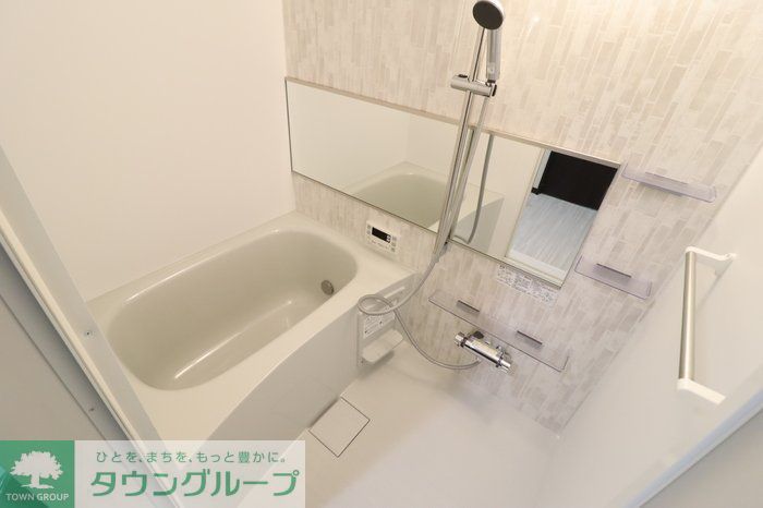 バス・シャワールーム　お問合せはタウンハウジングまで！※現地待合わせ相談可能
