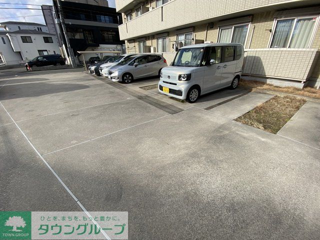駐車場　駐車場