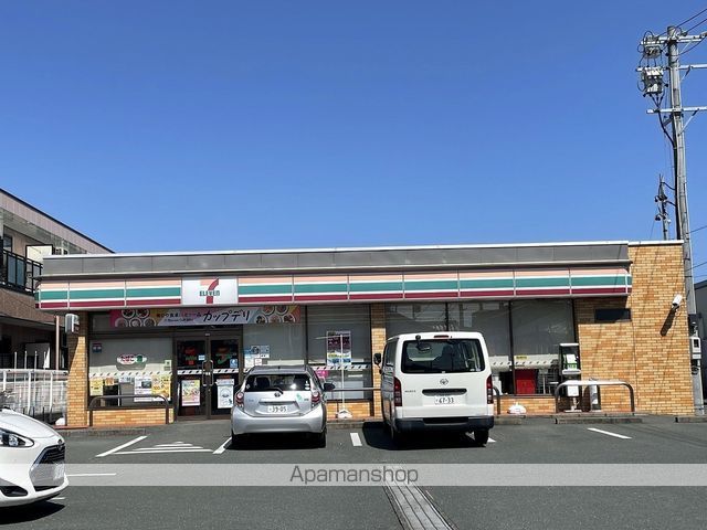 コンビニ　セブン－イレブン浜松曳馬店（コンビニ）まで647m