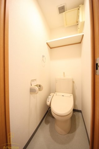 トイレ　インベスト本町WEST