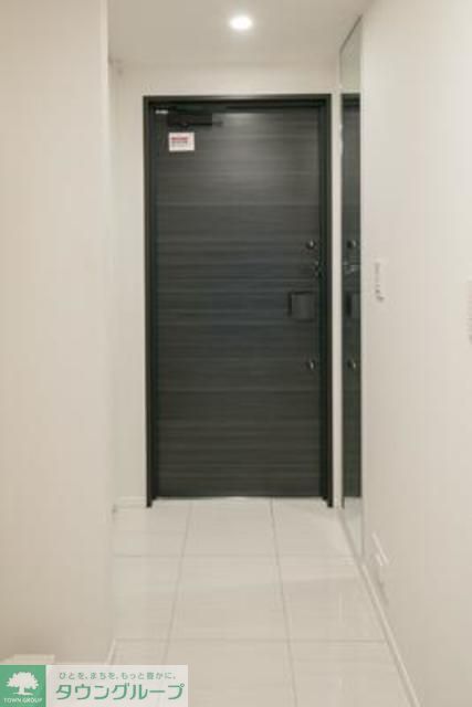 玄関　※写真は同タイプ住戸です。