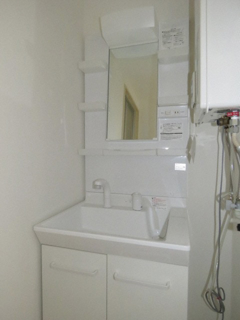 洗面設備　忙しい朝に嬉しいシャンプードレッサー完備♪