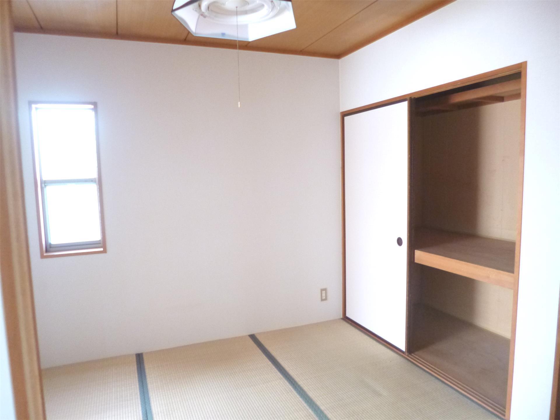 収納　約4.5帖の和室