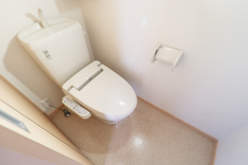 トイレ　図面と現状に相違がある場合には現状を優先