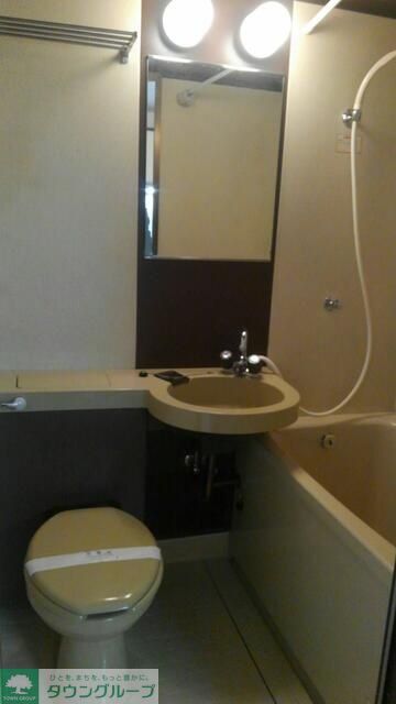 バス・シャワールーム