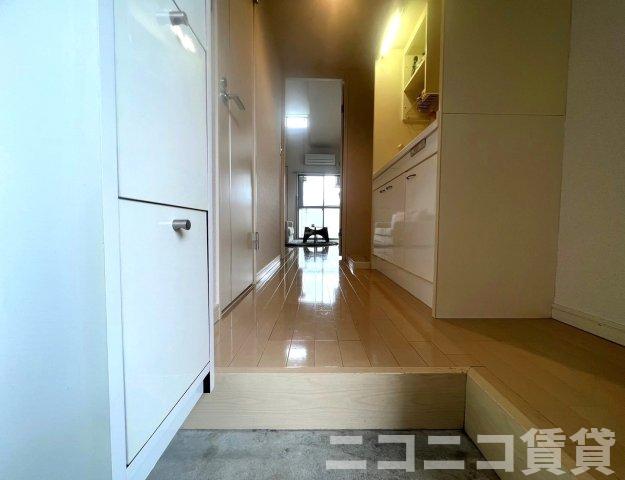 玄関　別号室イメージの為、現状を優先致します。