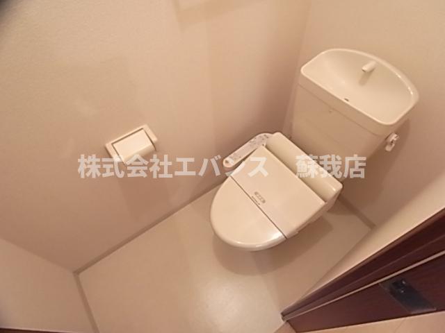 トイレ　コンパクトで使いやすいトイレです