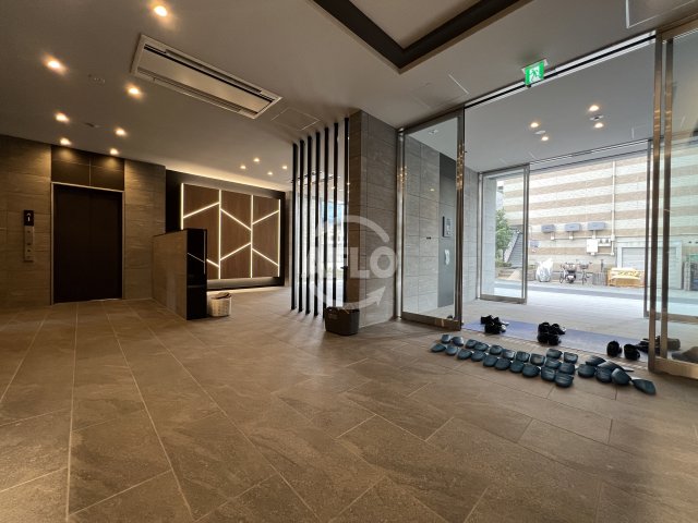 ロビー　Dimora難波　ロビー