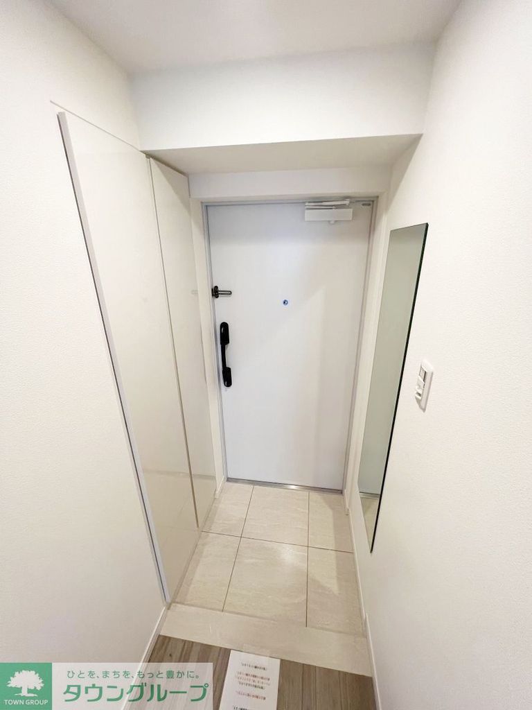 玄関　★お問い合わせはタウンハウジング府中店まで★