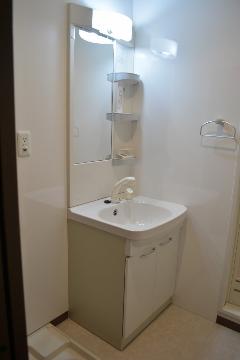 洗面設備　洗髪洗面化粧台