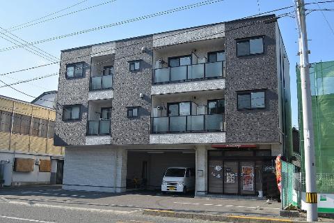 建物外観　外観写真（昼）