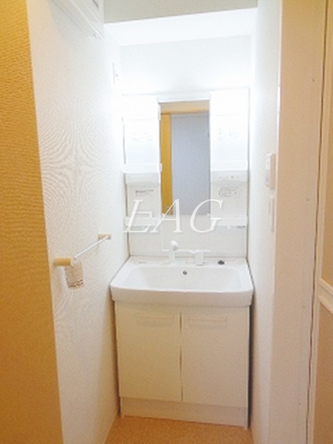 洗面設備　洗面台です。