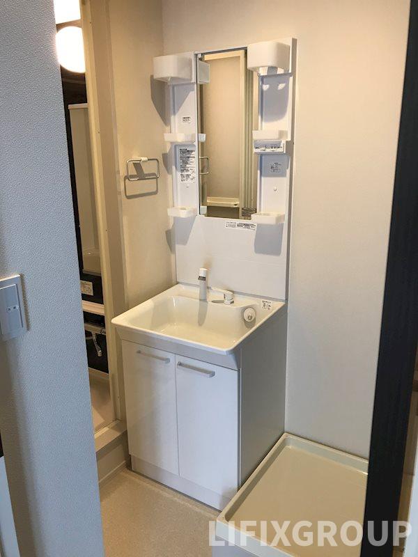 洗面設備　独立洗面台