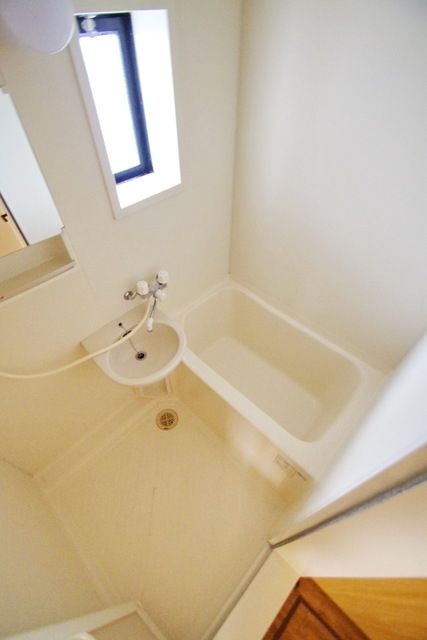 バス・シャワールーム　★お部屋探しはタウンハウジング稲田堤店まで★