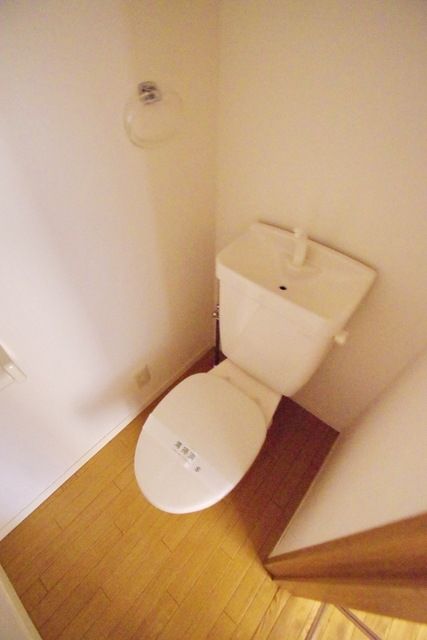 トイレ　★お部屋探しはタウンハウジング稲田堤店まで★