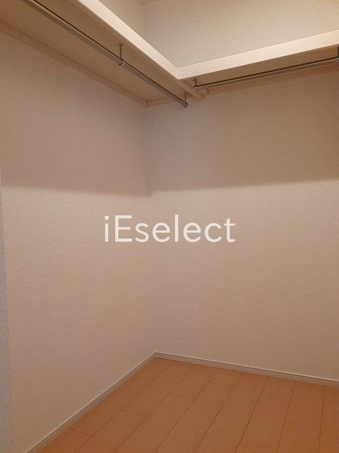 収納　大容量のウォークスルークローゼット！