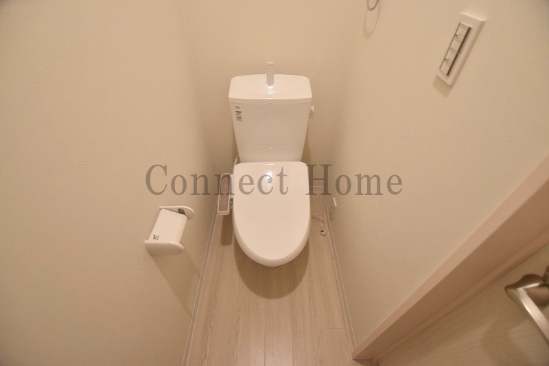 トイレ　写真は類似物件の物になります。