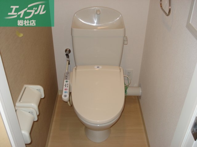 トイレ　シャワー付トイレ