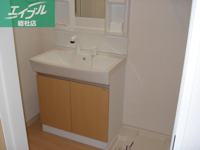 洗面設備　洗髪洗面化粧台