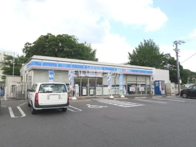 コンビニ　ローソン幸田町役場前店（コンビニ）まで610m