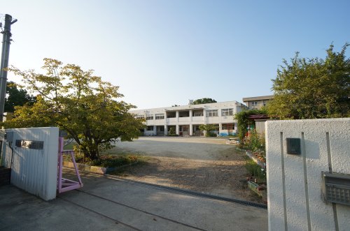 幼稚園・保育園　橿原市立耳成西幼稚園（幼稚園・保育園）まで1045m