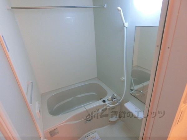 バス・シャワールーム　風呂