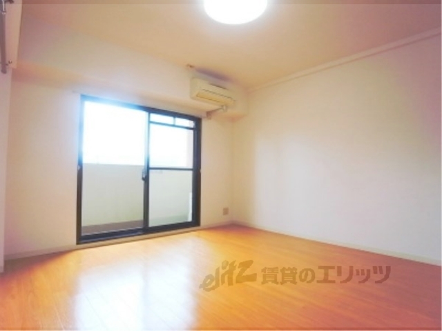 居室・リビング　洋室