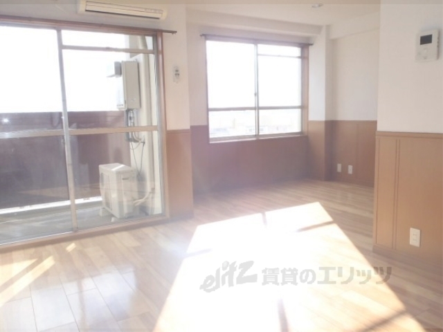 居室・リビング　洋室