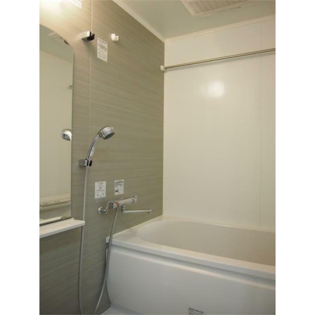 バス・シャワールーム　（別タイプ参考写真）ルーブル板橋区役所前　板橋区板橋2