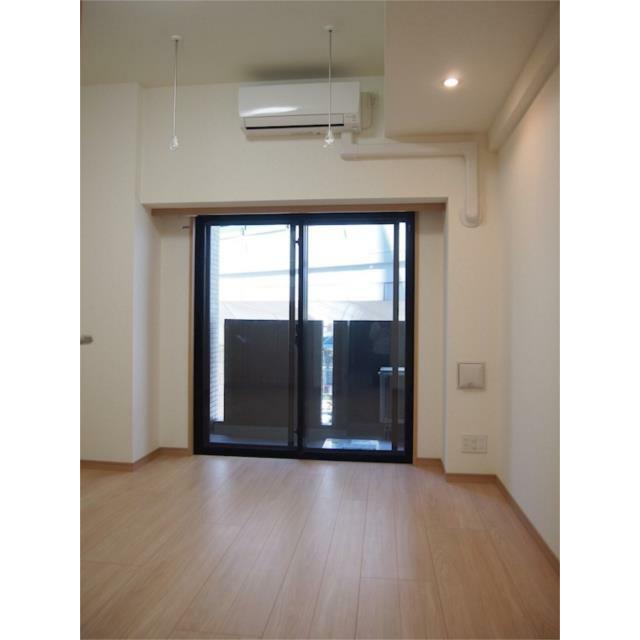 居室・リビング　（別タイプ参考写真）ルーブル板橋区役所前　板橋区板橋2