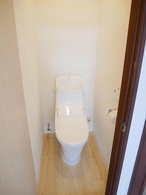 トイレ　トイレ