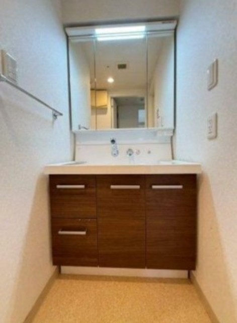 洗面設備　同仕様タイプ