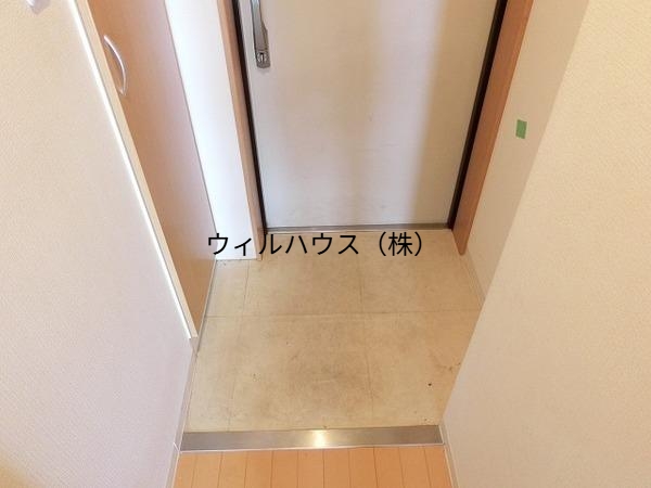 玄関　シューズボックスあり！